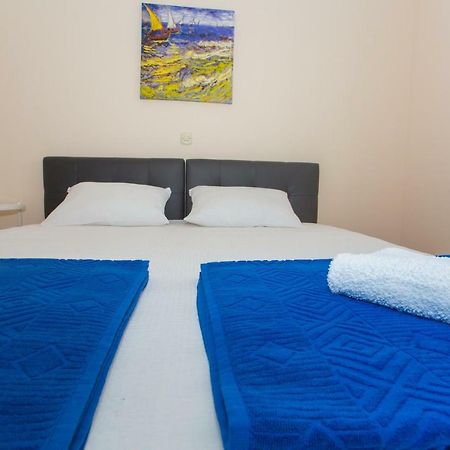 Appartamento Apartman Slave Makarska Esterno foto