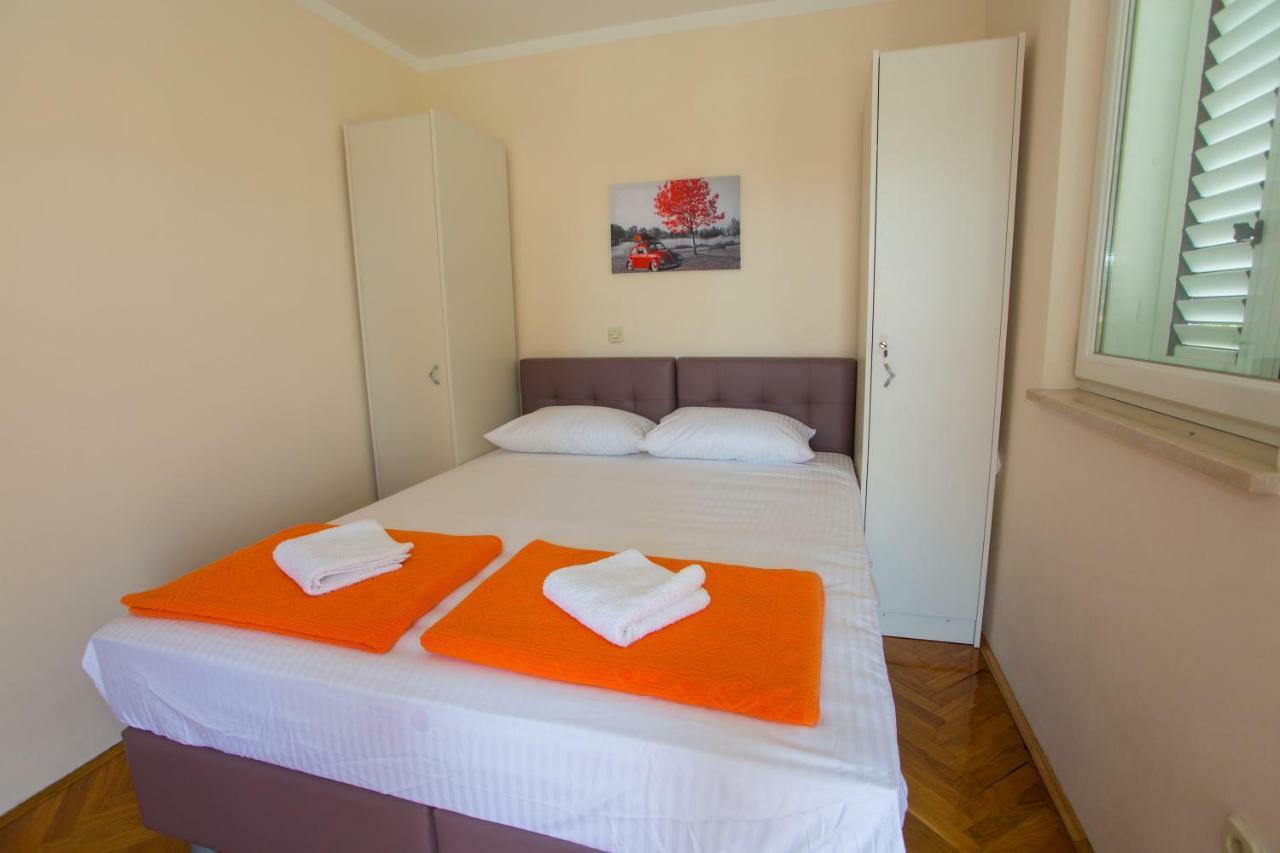 Appartamento Apartman Slave Makarska Esterno foto