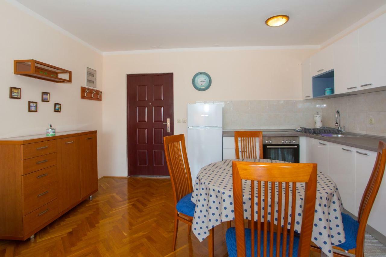 Appartamento Apartman Slave Makarska Esterno foto